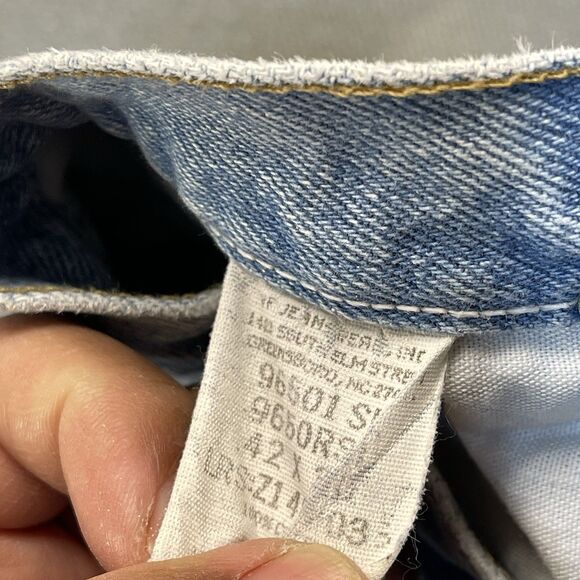 Wrangler Jeans Men's 42x30 Straight Leg - Picture 10 of 11